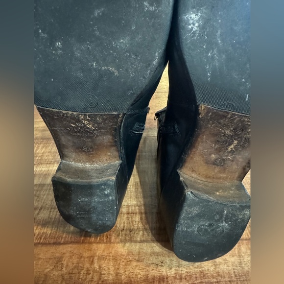 Gucci ankle boots with heel and zipper - Picture 8 of 9